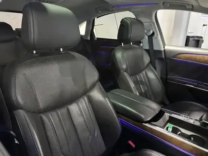 Photo 21 Audi A8  50 TDI 286 Tiptronic 8 Quattro