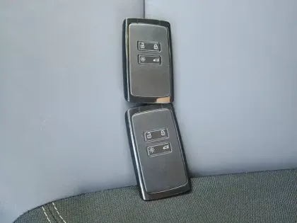 Photo 23 Dacia Jogger  Hybrid 140 7 places GSR2