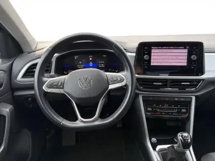 Photo 12 Volkswagen T-roc  1.0 TSI 110 Start/Stop BVM6