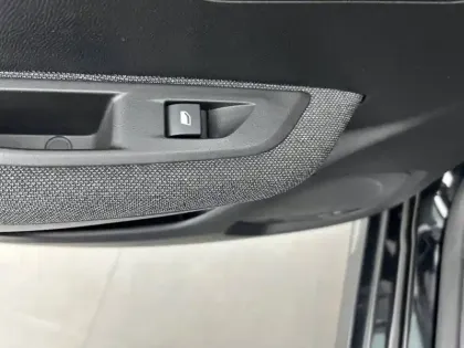 Photo 40 Peugeot 208 Gén. II Ph1 NG Style 5