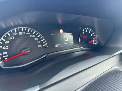 Photo 9 Peugeot 208  PureTech 75 S&S BVM5