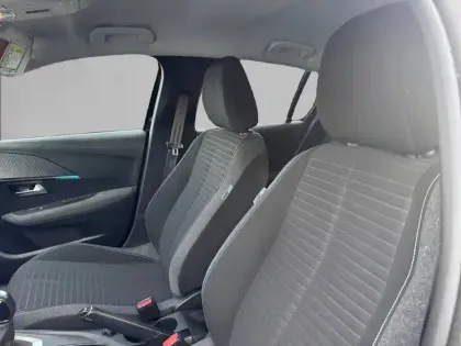 Photo 10 Peugeot 208  PureTech 75 S&S BVM5