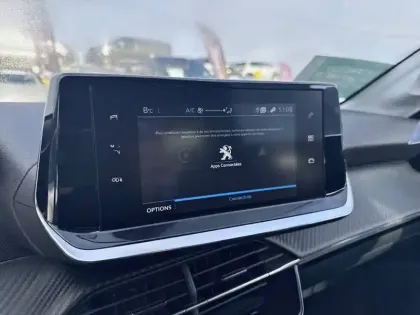 Photo 18 Peugeot 208  PureTech 75 S&S BVM5