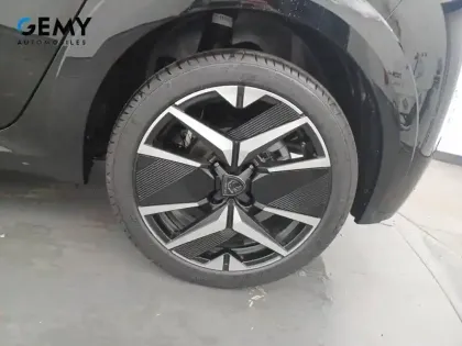 Photo 10 Peugeot 208  Hybrid 100 e-DCS6