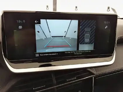 Photo 17 Peugeot 2008  PureTech 130 S&S EAT8