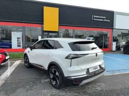 Photo 41 Renault Symbioz  E-Tech full hybrid 145