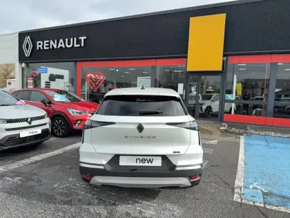 Photo 39 Renault Symbioz  E-Tech full hybrid 145