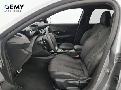 Photo 8 Peugeot 208  PureTech 100 S&S EAT8