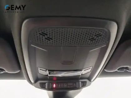 Photo 16 Peugeot 208  PureTech 100 S&S EAT8