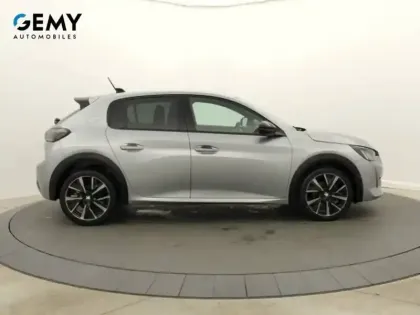 Photo 25 Peugeot 208  PureTech 100 S&S EAT8