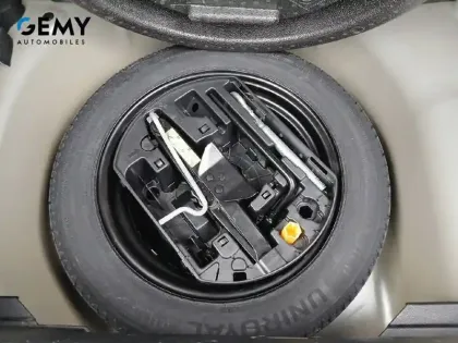 Photo 20 Peugeot 208  PureTech 100 S&S EAT8