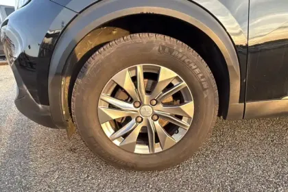 Photo 24 Peugeot 2008  PureTech 130 S&S BVM6