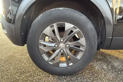 Photo 22 Peugeot 2008  PureTech 130 S&S BVM6