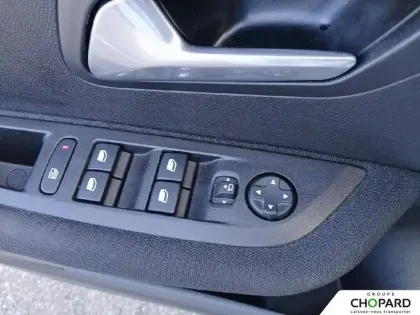 Photo 46 Peugeot 208  Electrique 50 kWh 136ch