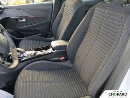 Photo 39 Peugeot 208  Electrique 50 kWh 136ch