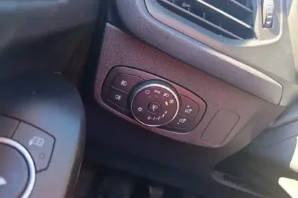 Photo 58 Ford Focus Gén. IV Ph1 Titanium 5