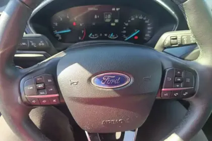 Photo 17 Ford Focus  1.0 EcoBoost 125 S&S