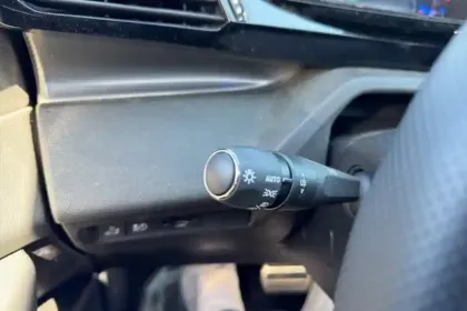 Photo 20 Peugeot 408  Electrique 58 kWh 210 ch