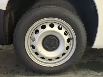 Photo 67 Peugeot Partner  FOURGON LONG 950 KG BLUEHDI 100 S&S BVM5