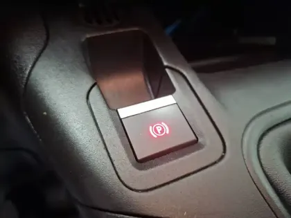 Photo 55 Peugeot Partner  FOURGON LONG 950 KG BLUEHDI 100 S&S BVM5