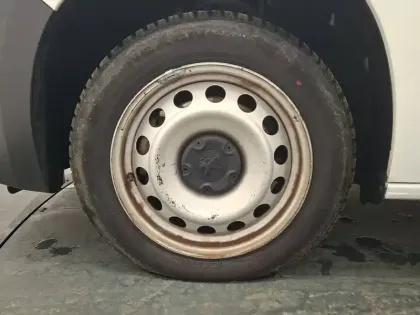 Photo 12 Peugeot Partner  FOURGON LONG 950 KG BLUEHDI 100 S&S BVM5