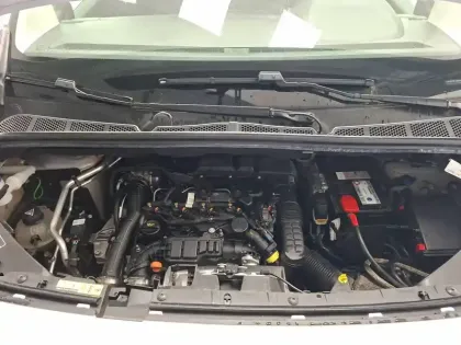 Photo 73 Peugeot Partner  FOURGON LONG 950 KG BLUEHDI 100 S&S BVM5