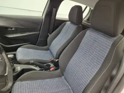 Photo 30 Peugeot 208  BLUEHDI 100 S&S BVM6