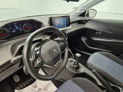 Photo 33 Peugeot 208  BLUEHDI 100 S&S BVM6