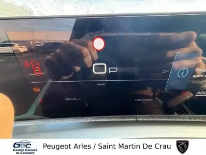 Photo 16 Peugeot 3008  Hybrid 136 e-DCS6