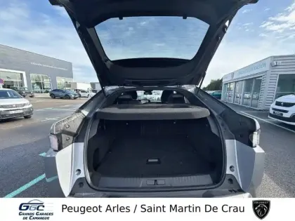 Photo 58 Peugeot 3008  Hybrid 136 e-DCS6