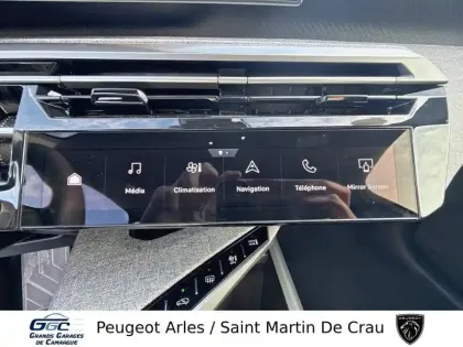 Photo 98 Peugeot 3008  Hybrid 136 e-DCS6