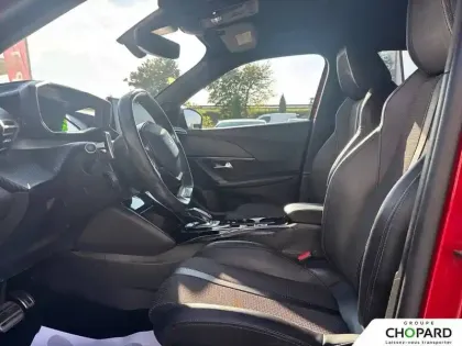 Photo 8 Peugeot 2008 Gén. II Ph1 NG GT 5