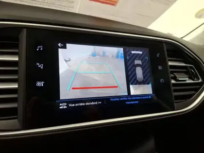 Photo 25 Peugeot 308  SW BlueHDi 130ch S&S BVM6