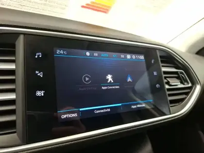 Photo 22 Peugeot 308  SW BlueHDi 130ch S&S BVM6