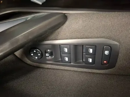 Photo 91 Peugeot 308  SW BlueHDi 130ch S&S BVM6