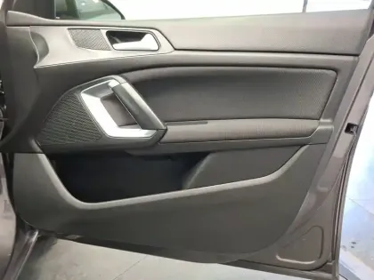 Photo 35 Peugeot 308  SW BlueHDi 130ch S&S BVM6