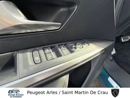 Photo 15 Peugeot 3008  Hybrid 145 e-DCS6