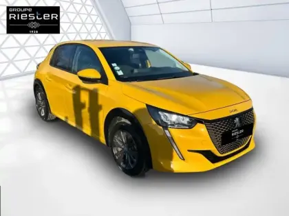 Photo 29 Peugeot 208  Electrique 50 kWh 136ch