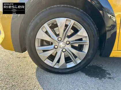 Photo 12 Peugeot 208  Electrique 50 kWh 136ch