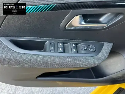 Photo 14 Peugeot 208  Electrique 50 kWh 136ch