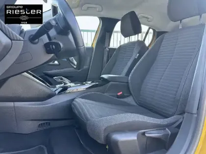 Photo 10 Peugeot 208  Electrique 50 kWh 136ch