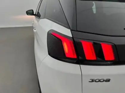 Photo 16 Peugeot 3008 Gén. II Ph1 Allure 5