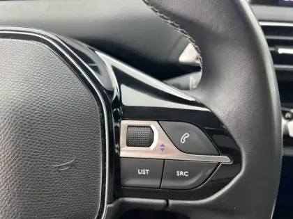 Photo 23 Peugeot 3008 Gén. II Ph1 Allure 5