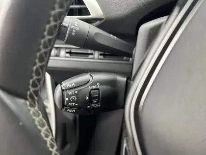 Photo 24 Peugeot 3008 Gén. II Ph1 Allure 5