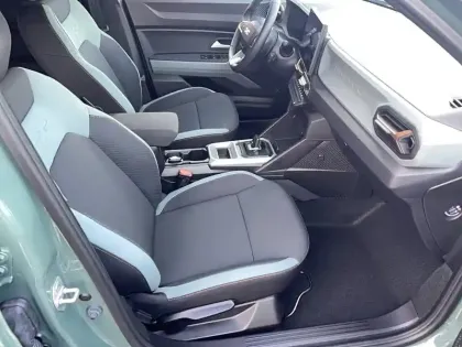 Photo 45 Dacia Duster  Hybrid 140