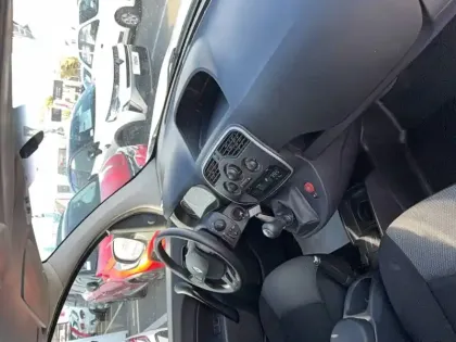 Photo 22 Renault Kangoo  EXPRESS BLUE DCI 80