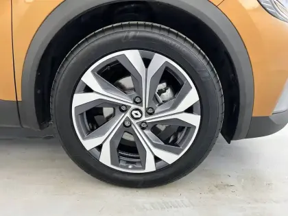 Photo 57 Renault Captur  E-Tech hybride 145