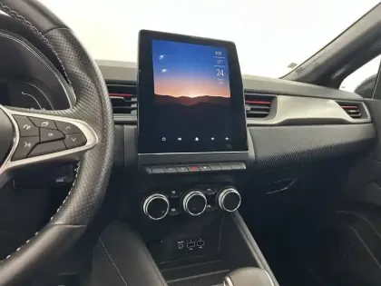 Photo 48 Renault Captur  E-Tech hybride 145