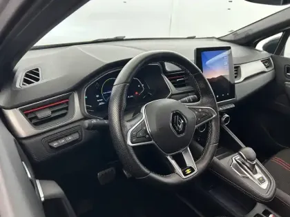 Photo 46 Renault Captur  E-Tech hybride 145