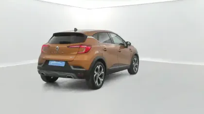 Photo 13 Renault Captur  E-Tech hybride 145